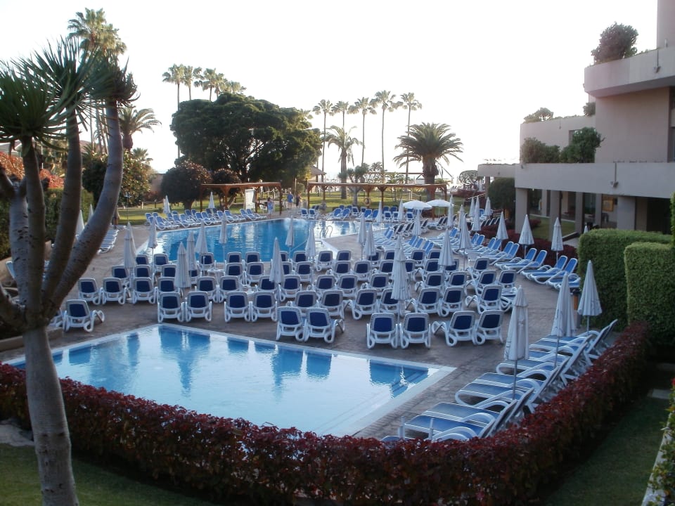 Basen Iberostar Waves Bouganville Playa