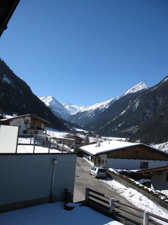 Tolle Aussicht vom Balkon aus Alpenpension Pfurtscheller