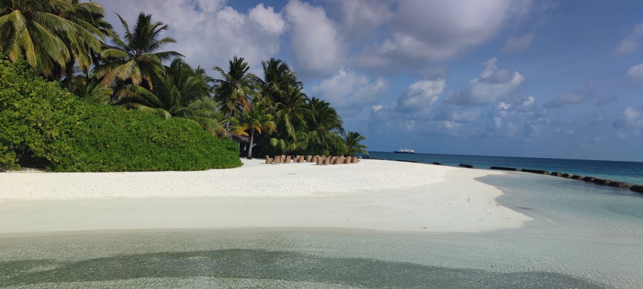 Strand Kuramathi Maldives