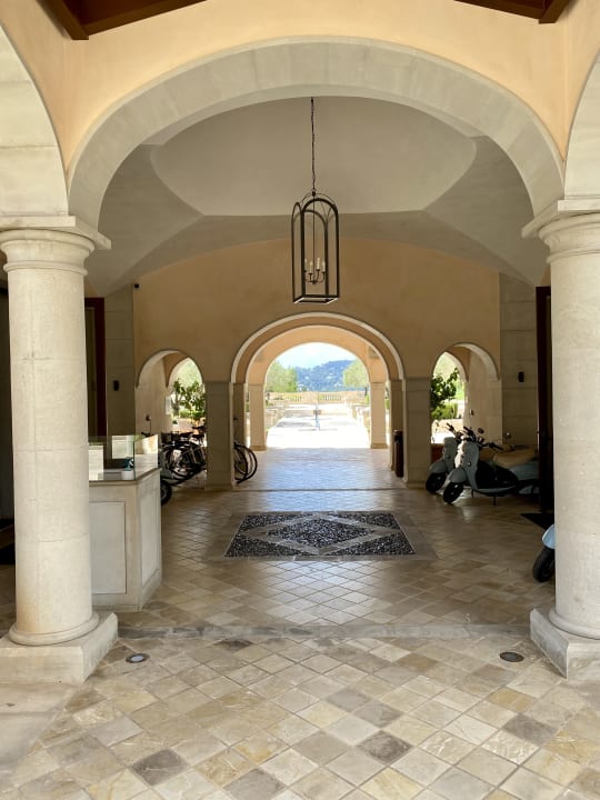 Lobby Cap Vermell Grand Hotel