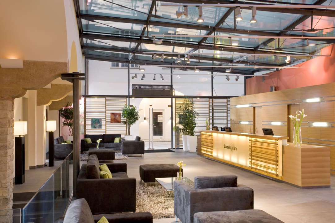 Lobby Hotel Golden Angel