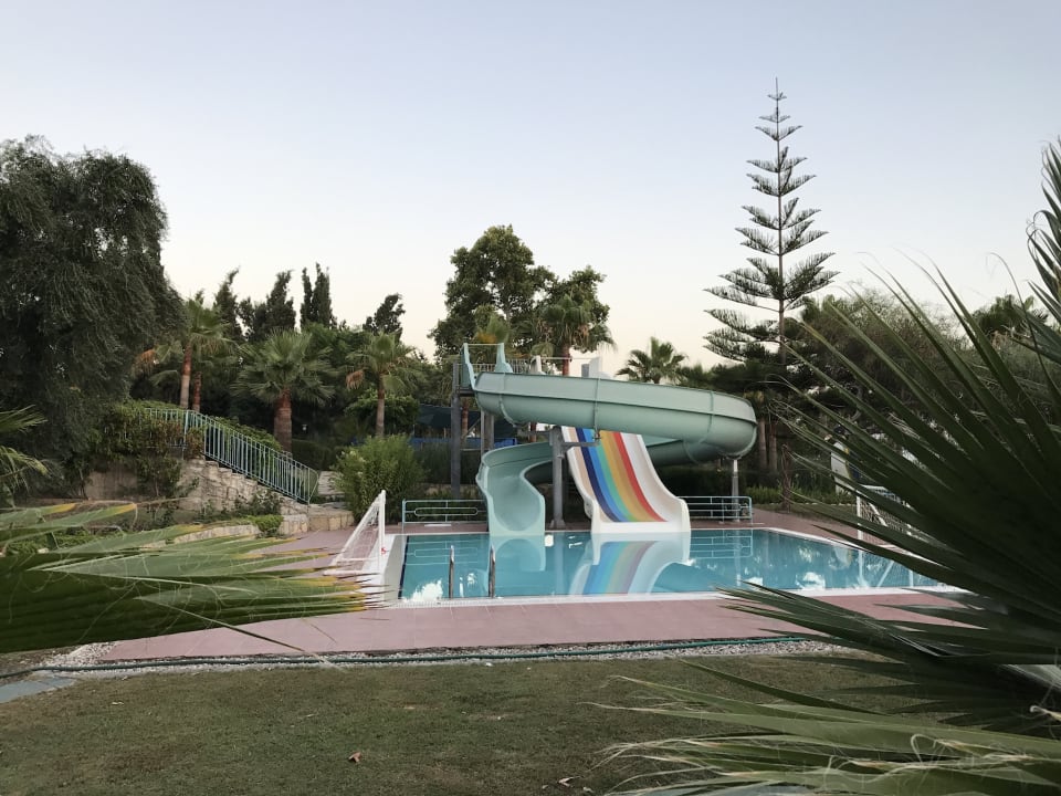Pool Iz Flower Side Beach Hotel