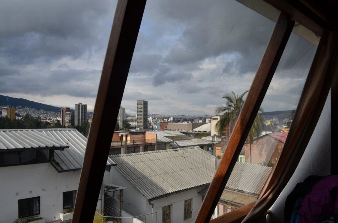 Blick aus dem Fenster auf Quito L'Auberge Inn