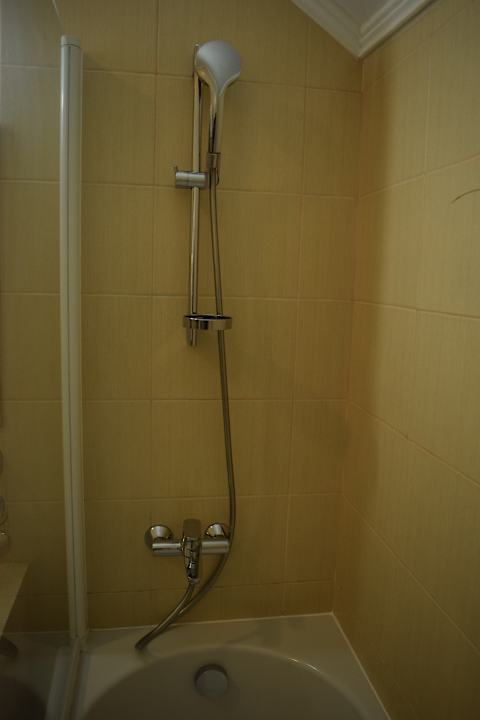 Brause im Badezimmer... Hotel Pid Templem