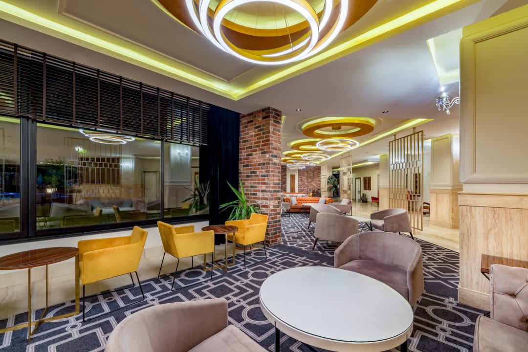 Lobby Hotel Royal Garden Beach