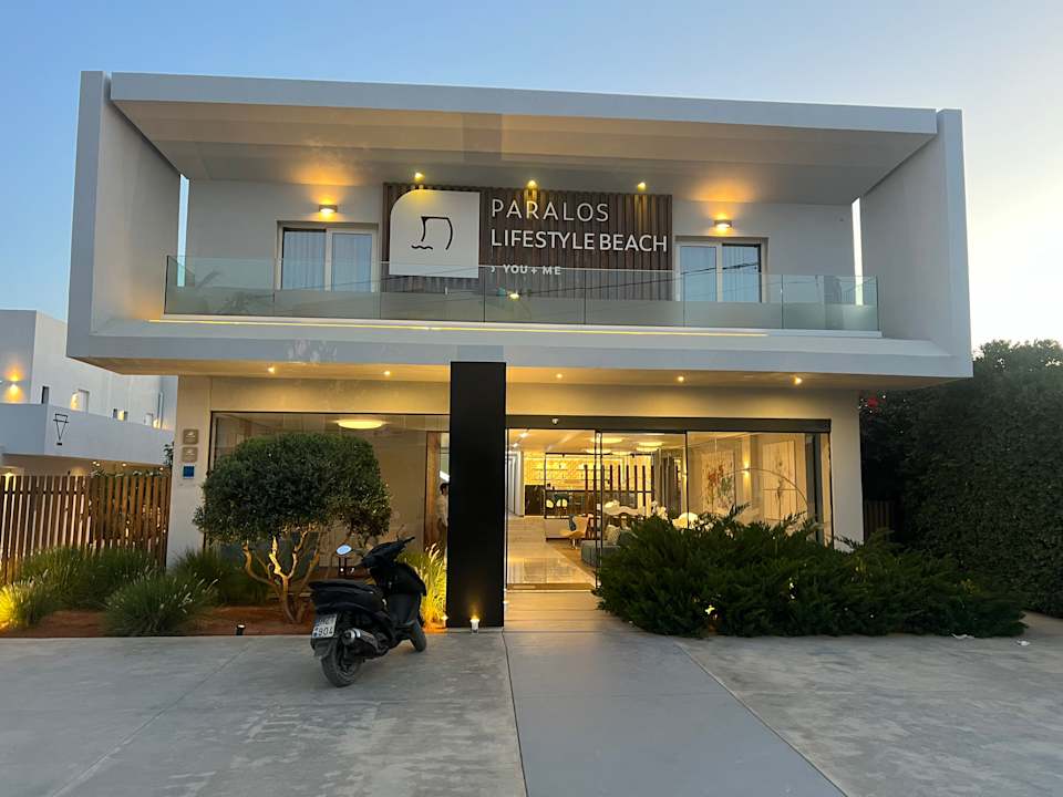 Außenansicht Paralos Lifestyle Beach