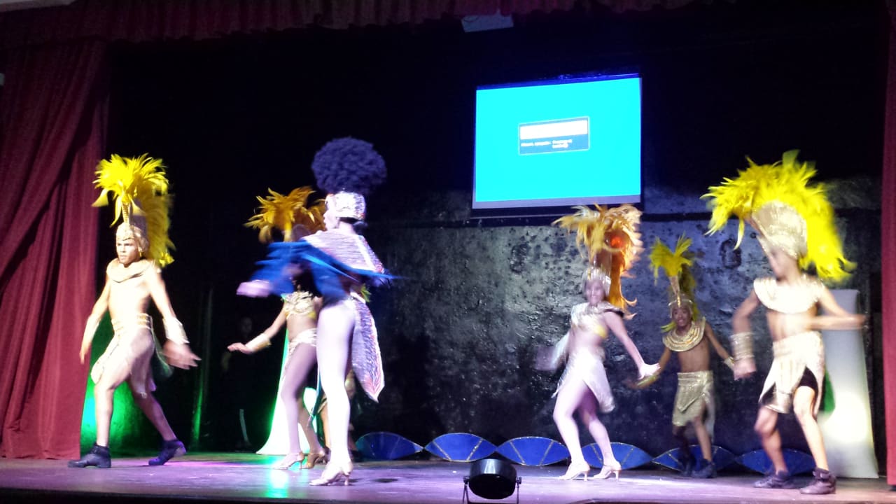 Show Bahia Principe Grand El Portillo