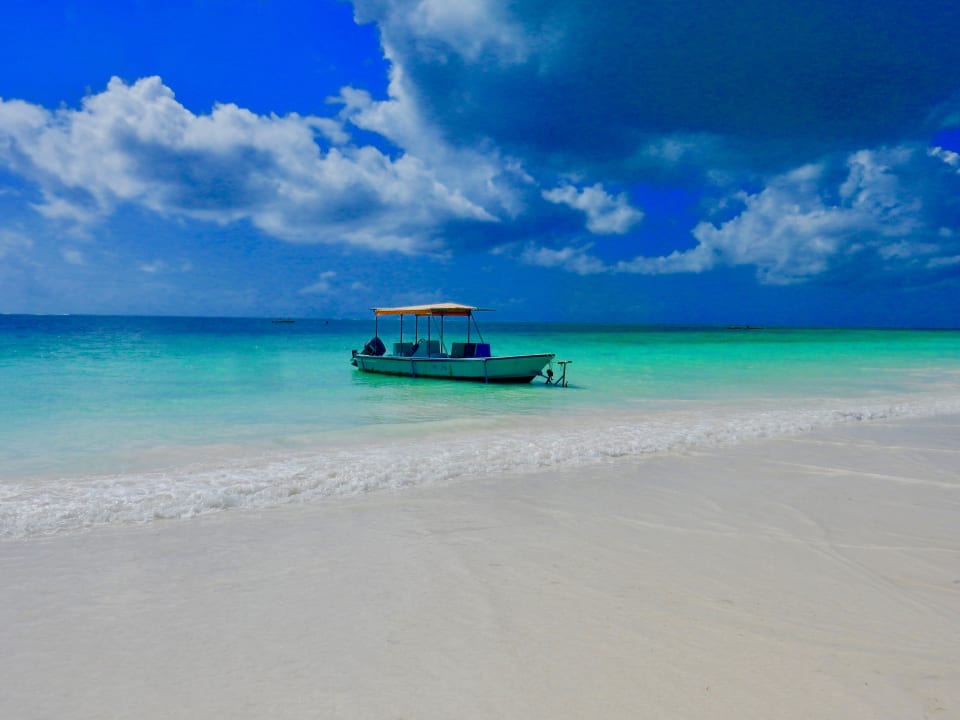 Strand Hotel Kiwengwa Beach Resort