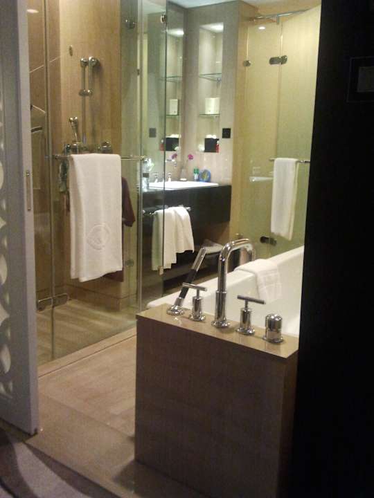 Bathroom Sofitel Abu Dhabi Corniche