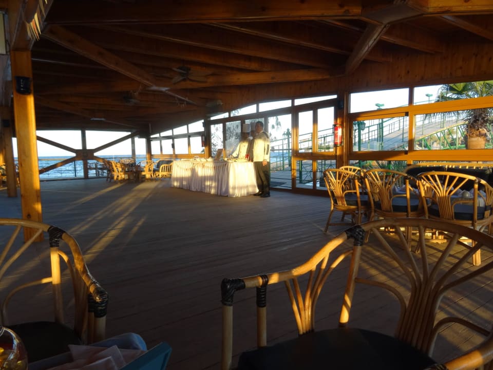 Teestunde in der Bella Vsta Bar Desert Rose