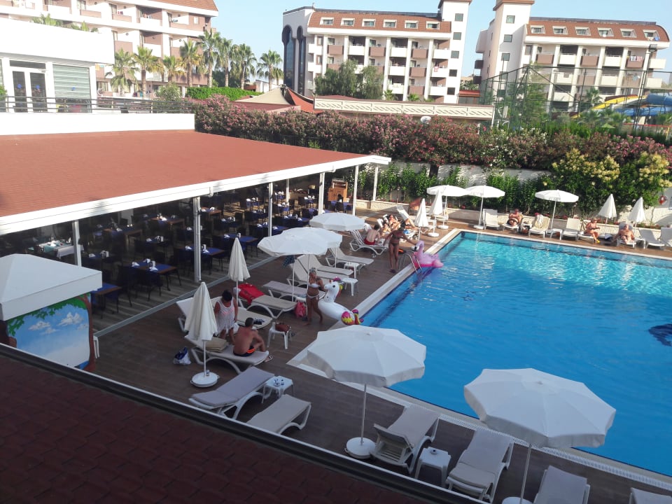 Pool  Side Aquamarin Resort & Spa