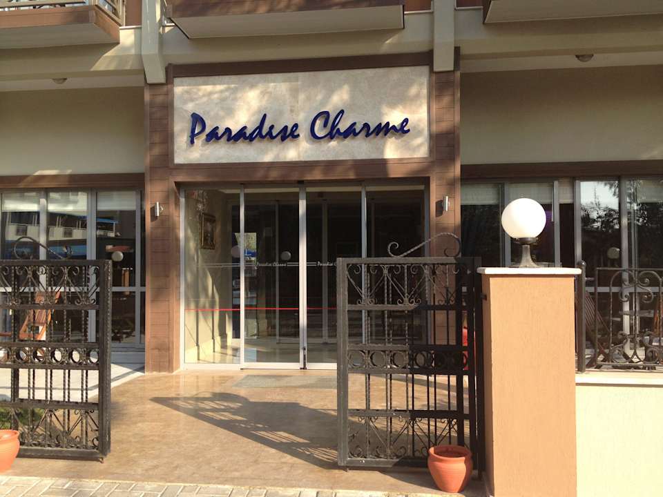 Das neue Paradise Charme Gebäude Hotel Paradise Charme