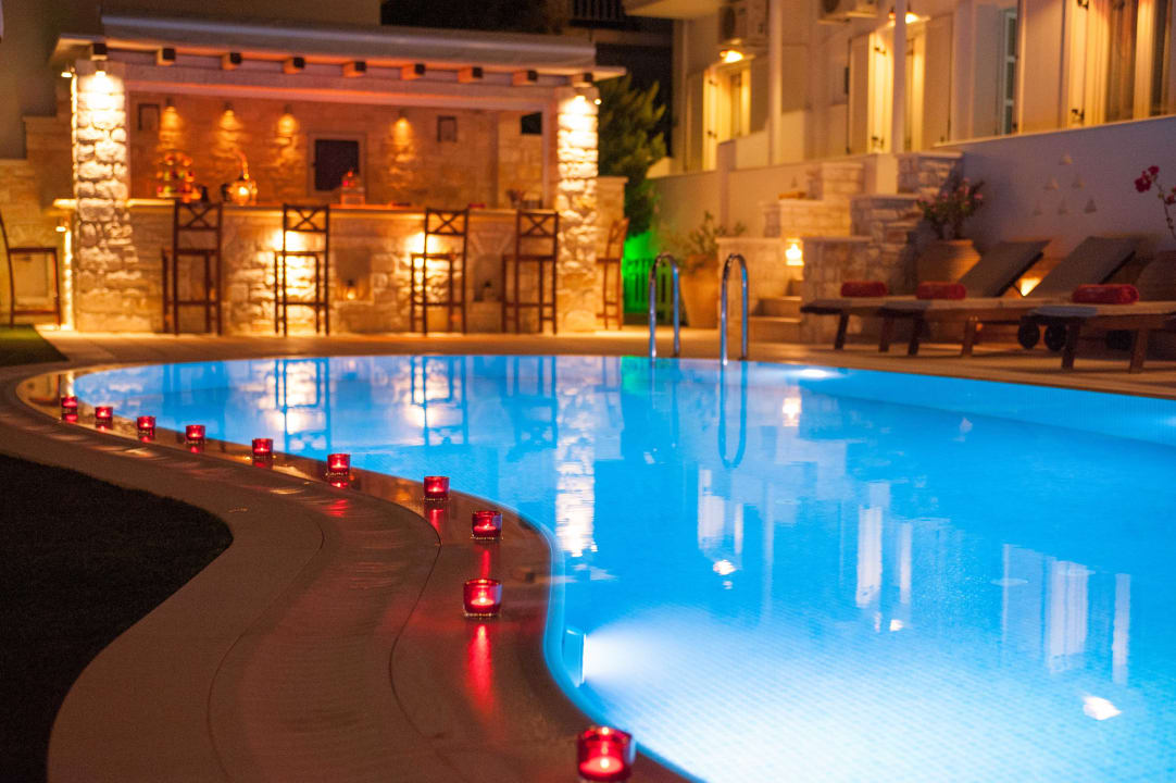 Pool Anna Platanou Hotel