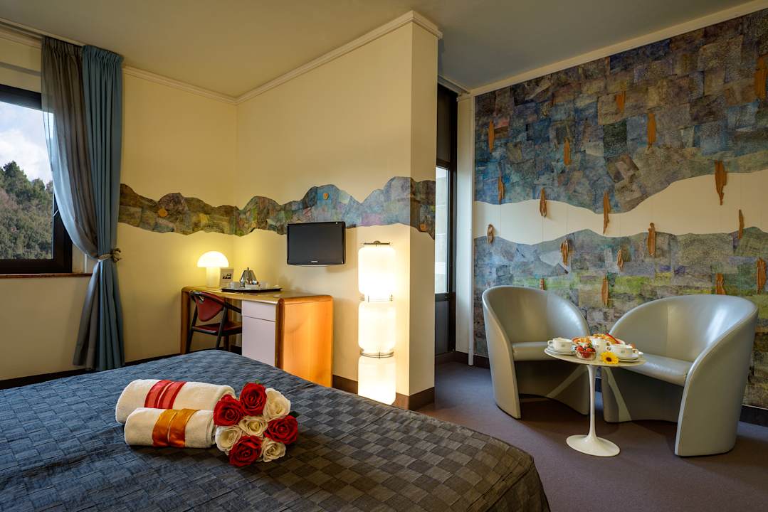 Zimmer Albornoz Palace Hotel