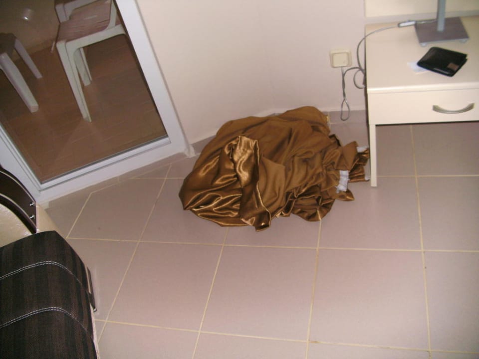 Schöner Vorhang Club Hotel Anjeliq