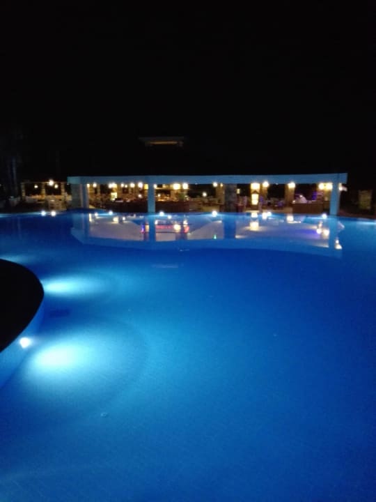 Beleuchter Pool zum Abend Hotel Defne Star