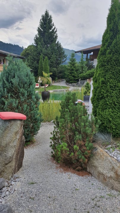 Gartenanlage Vitalhotel Sonnenhof