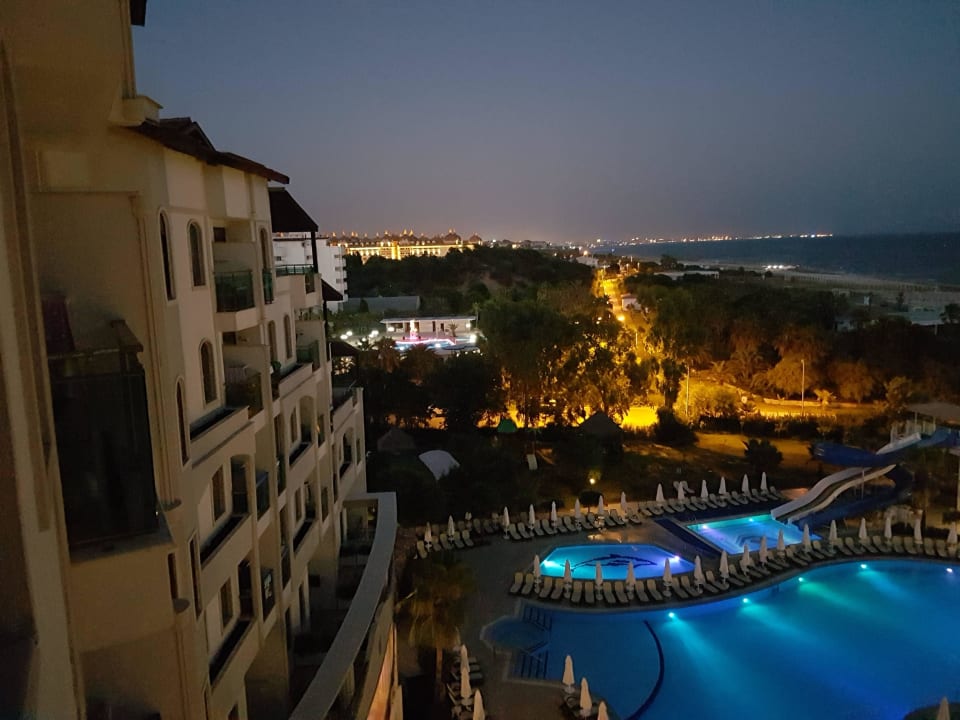 Bei Nacht Bella Resort & Spa