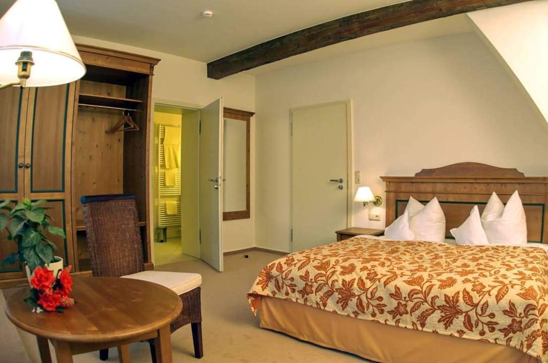 Schlosszimmer Hotel Wyndham Garden Quedlinburg Stadtschloss