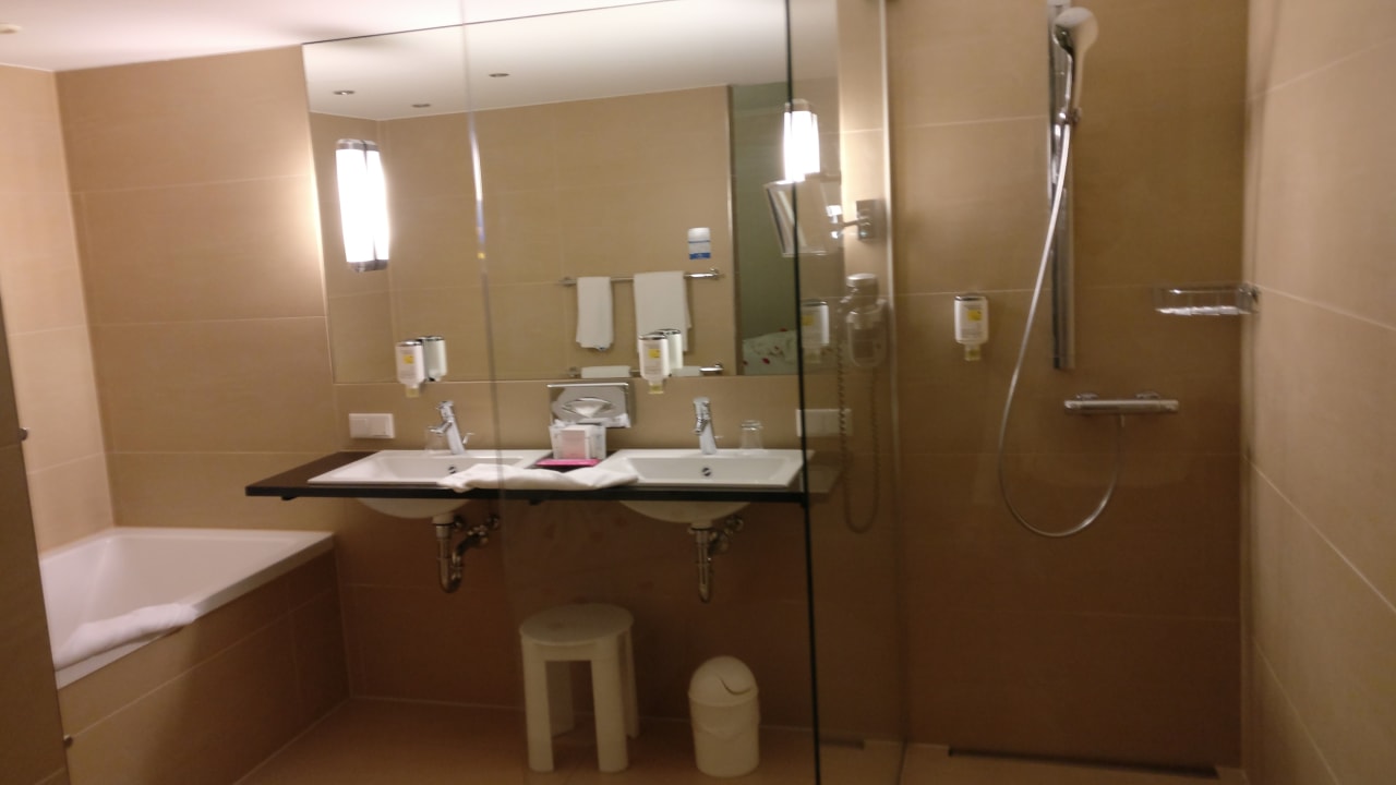 Zimmer Hotel Vier Jahreszeiten Lübeck