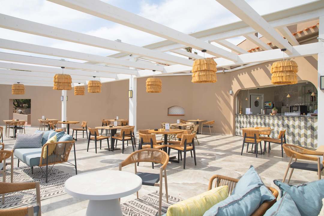 Gastro Mangia's Sardinia Resort