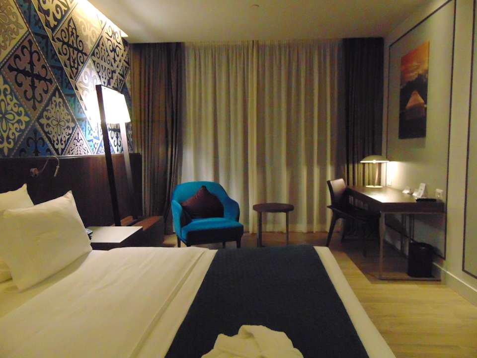 Zimmer Mercure Almaty City Center