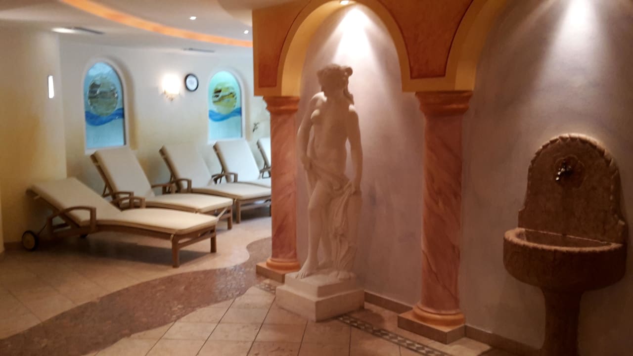 Wellnessbereich  Hotel Maria Theresia