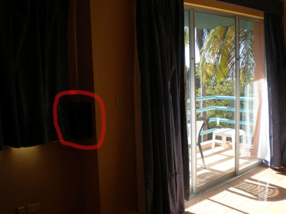 Der "Zimmersafe"  whala!boca chica