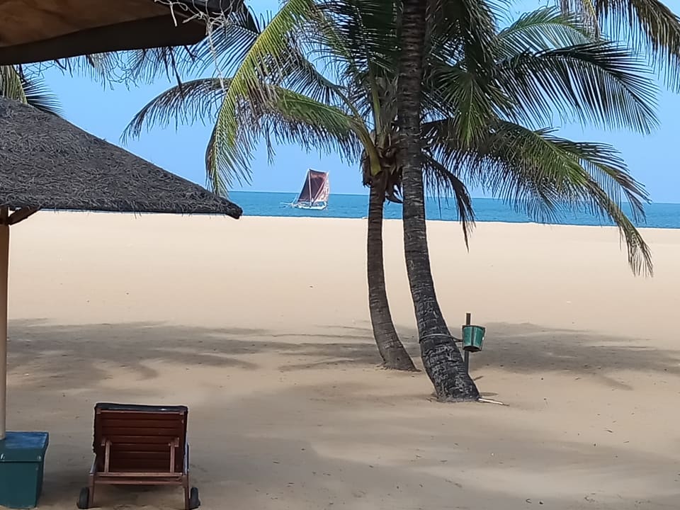 Strand Goldi Sands Hotel