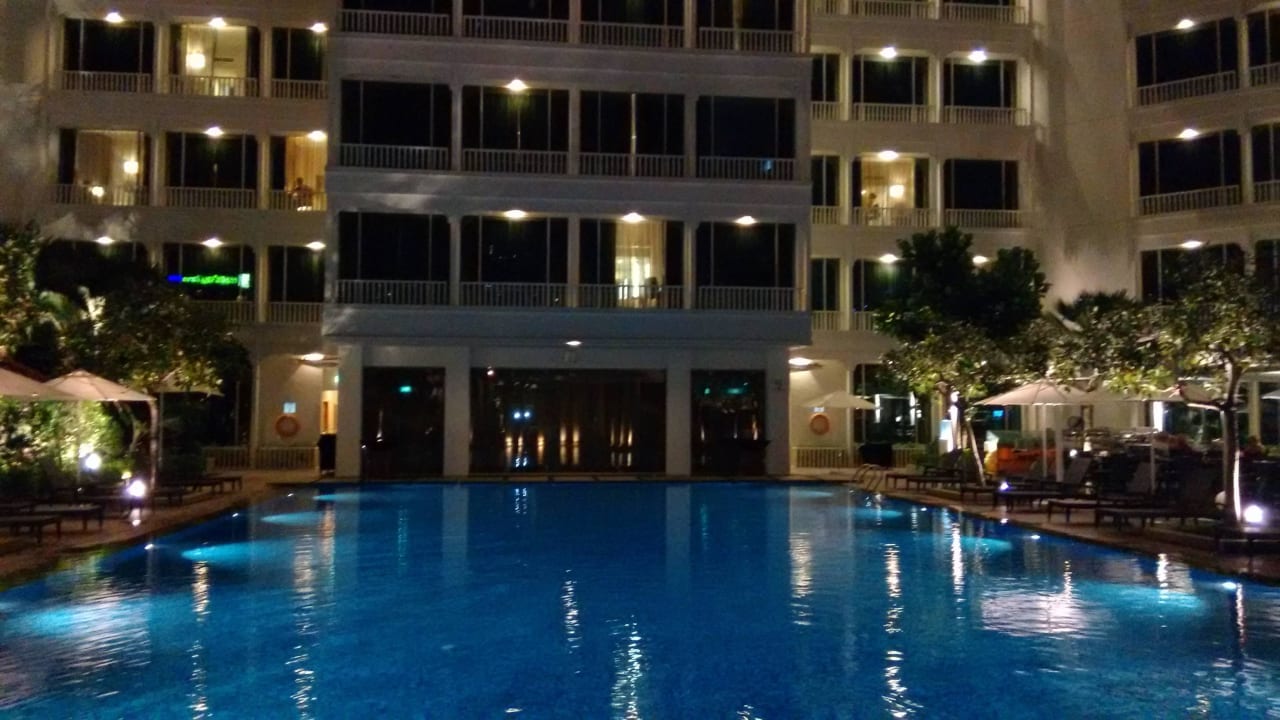 Pool The Robertson House by the Crest Collection