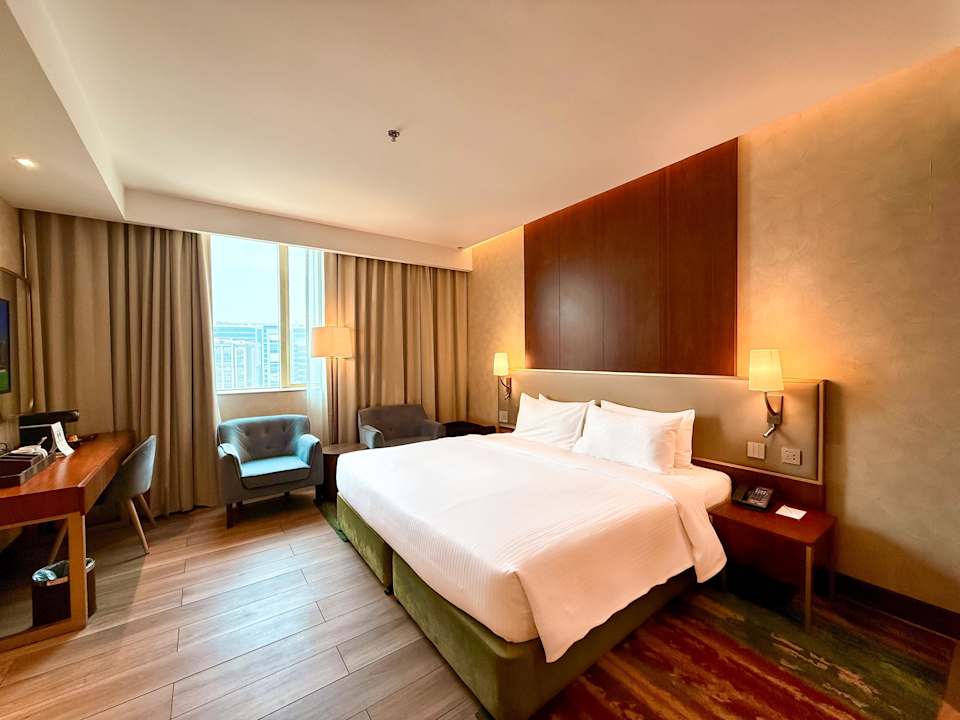 Zimmer City Seasons Suites