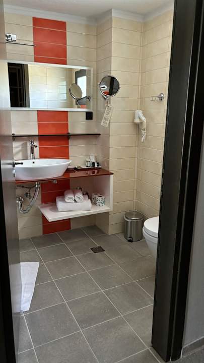 Zimmer Istion Club & Spa