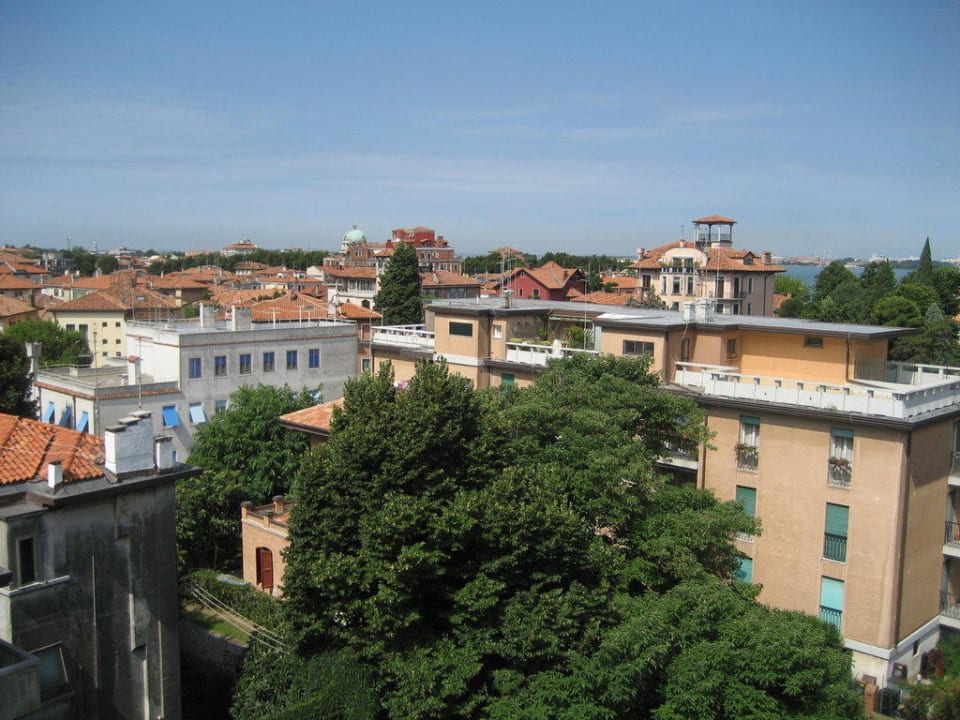 Ausblick von der Terrasse Hotel Venezia 2000