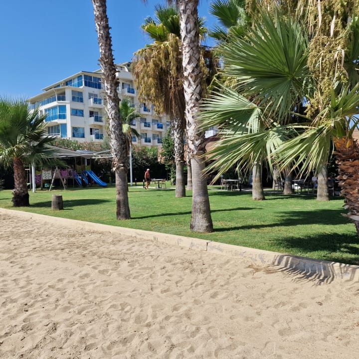 Gartenanlage Hotel Royal Garden Beach