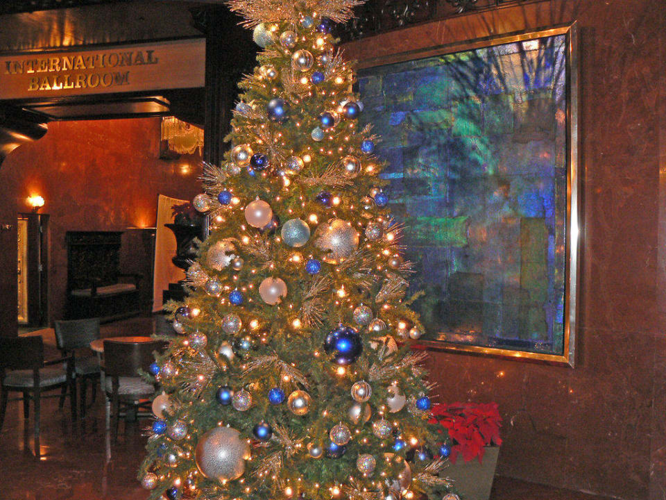 Lobby zur Weihnachtszeit El San Juan Resort & Casino, a Hilton Hotel