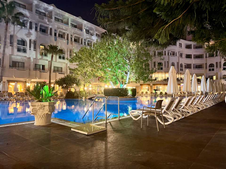 Pool Side Star Beach
