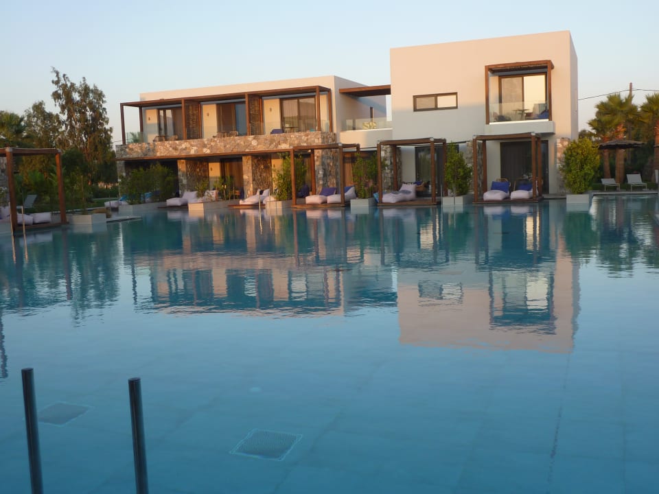 Außenansicht Caravia Beach Hotel