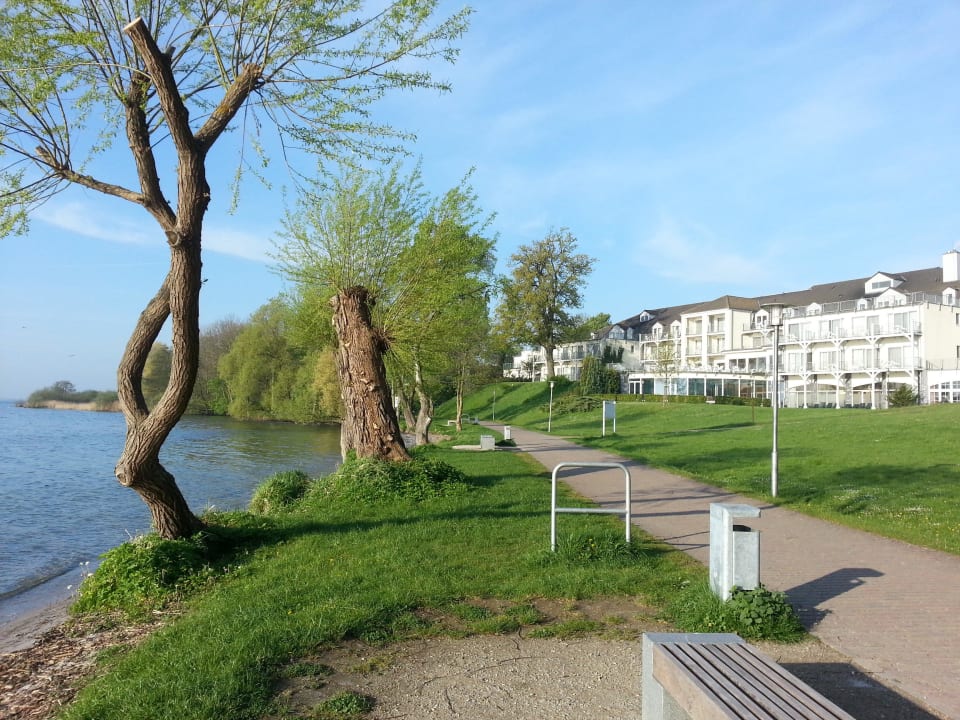 Fahrradweg Seehotel Schloss Klink