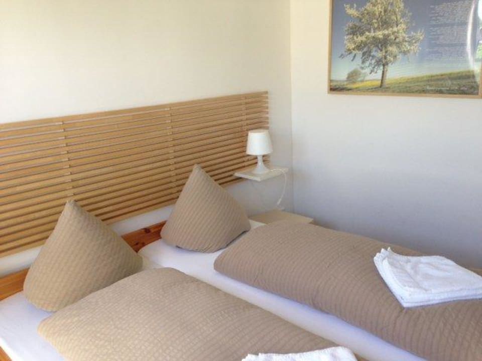 Gemütliches Doppelbett Hotel Havellandhalle Resort