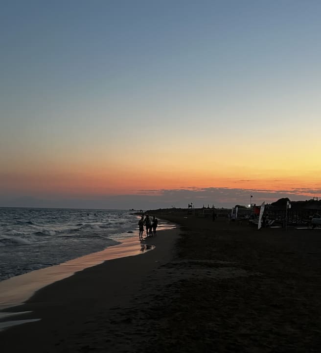 Strand Jacaranda Luxury Resort