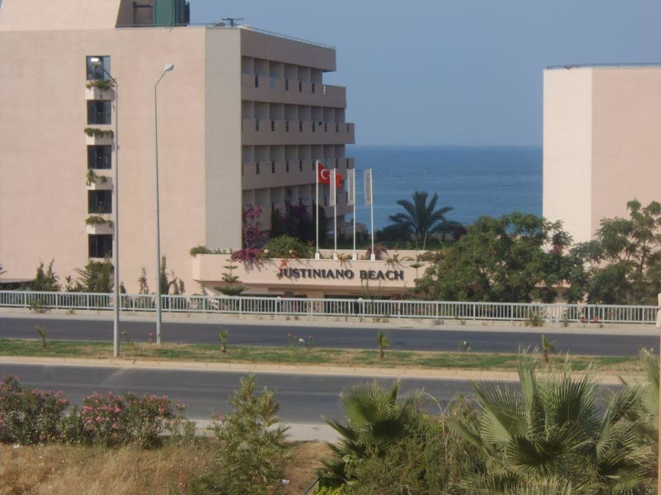 Justiniano Beach Hotel Aska Hotel Just in Beach