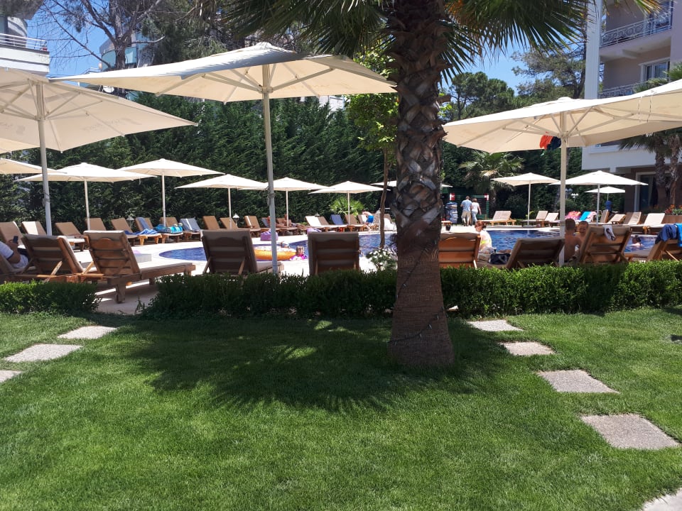 Gartenanlage Sandy Beach Resort