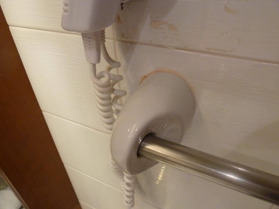 Dreck im Bad VIVA Eden Lago