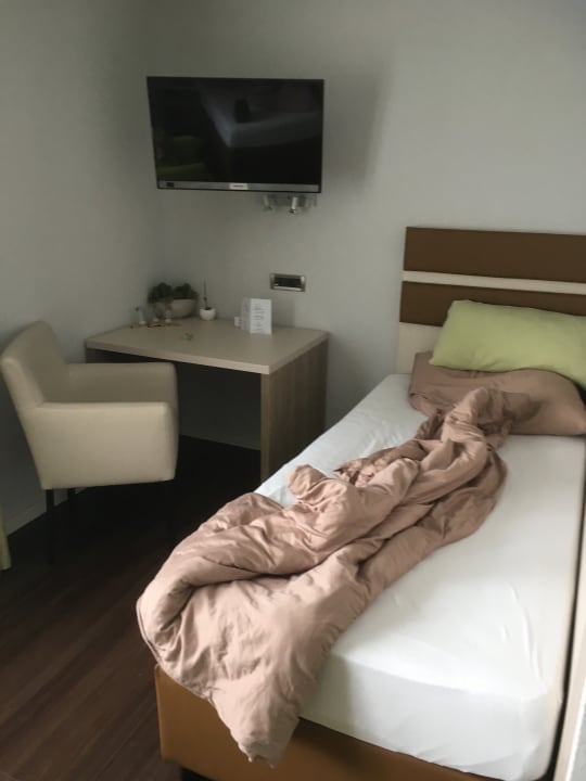 Zimmer Hotel Axion