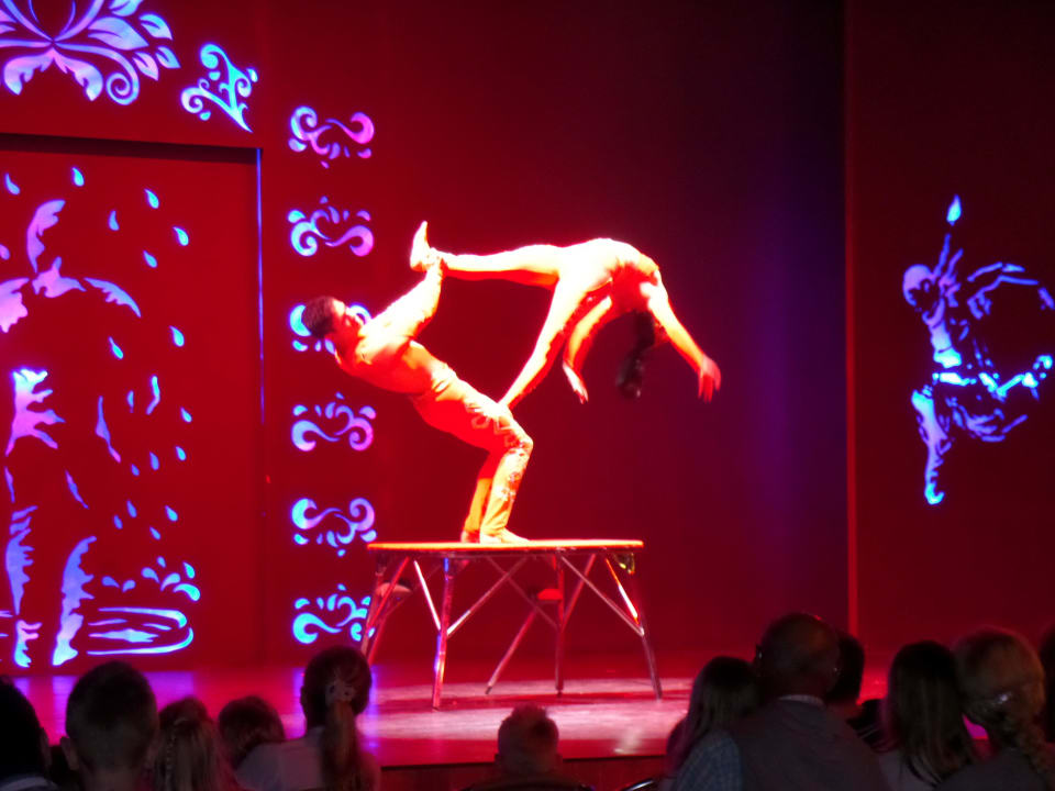 Tolle show Susesi Luxury Resort