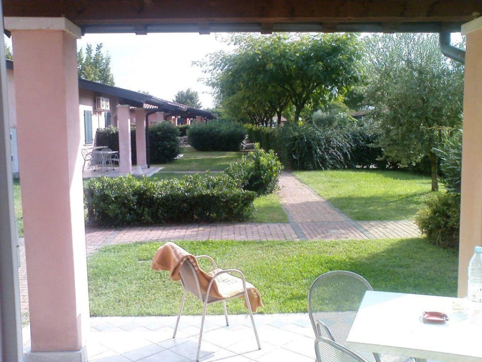 Blick aus dem Bungalow The Garda Village