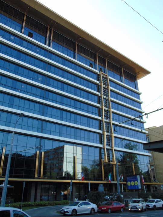 Außenansicht Mercure Almaty City Center