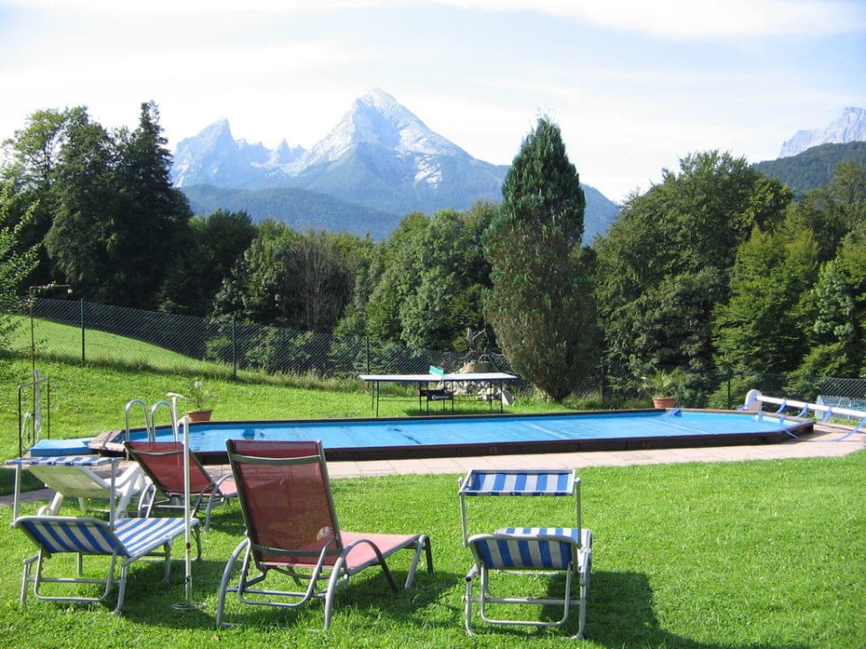 Pool mit Ausblick Gästehaus Elvira