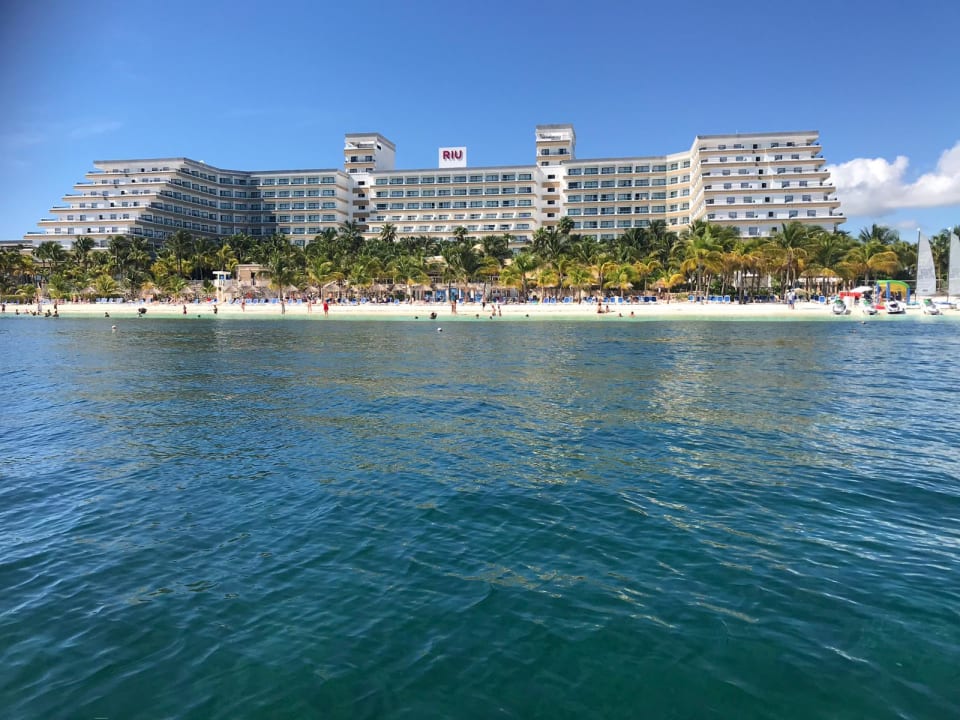 Außenansicht Hotel Riu Cancun
