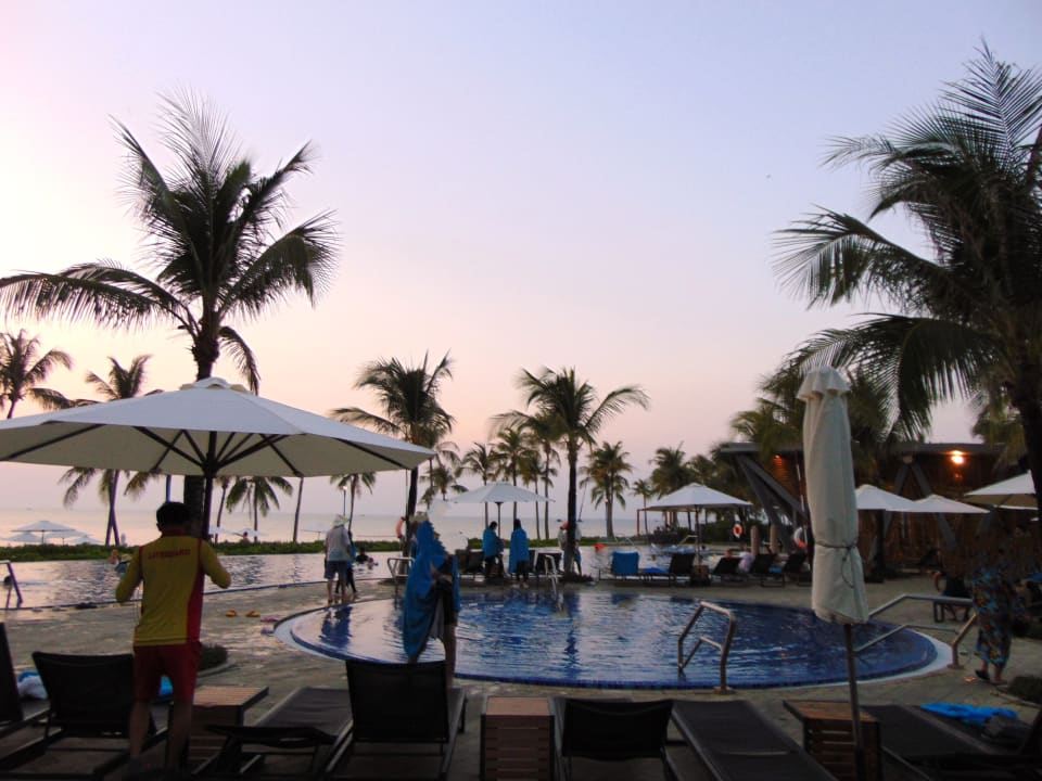 Pool Novotel Phu Quoc Resort
